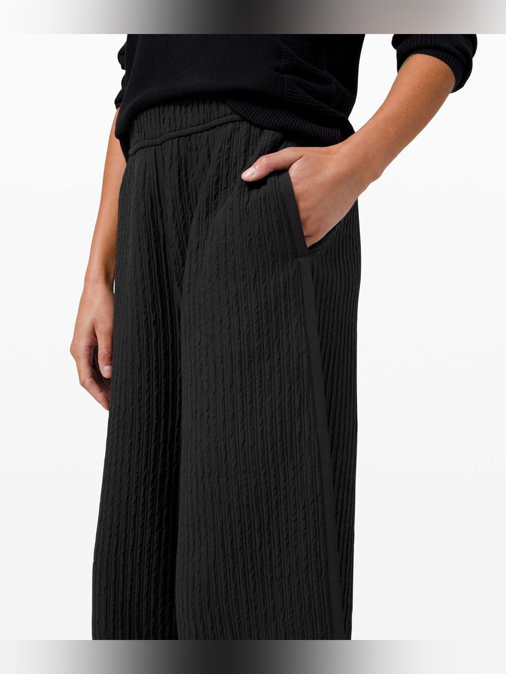 Lululemon Retreat Yourself Hoodie & Wide Leg Cropped Pant Set - Graphite Grey - Picture 3 of 15